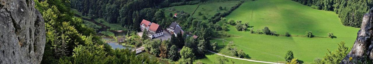 Hotel-Gasthof Neumuehle Kreenheinstetten Eksteriør billede